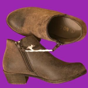 NO CALL boot for girl SZ 13